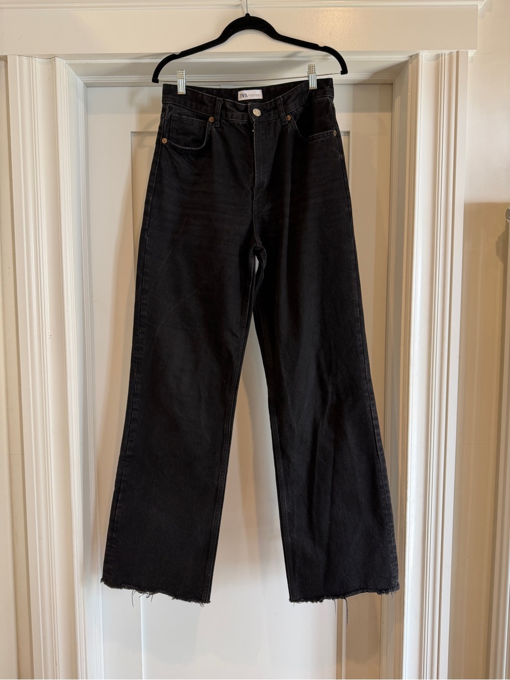 Zara High-Rise Black Wide-Leg Women’s Jeans
